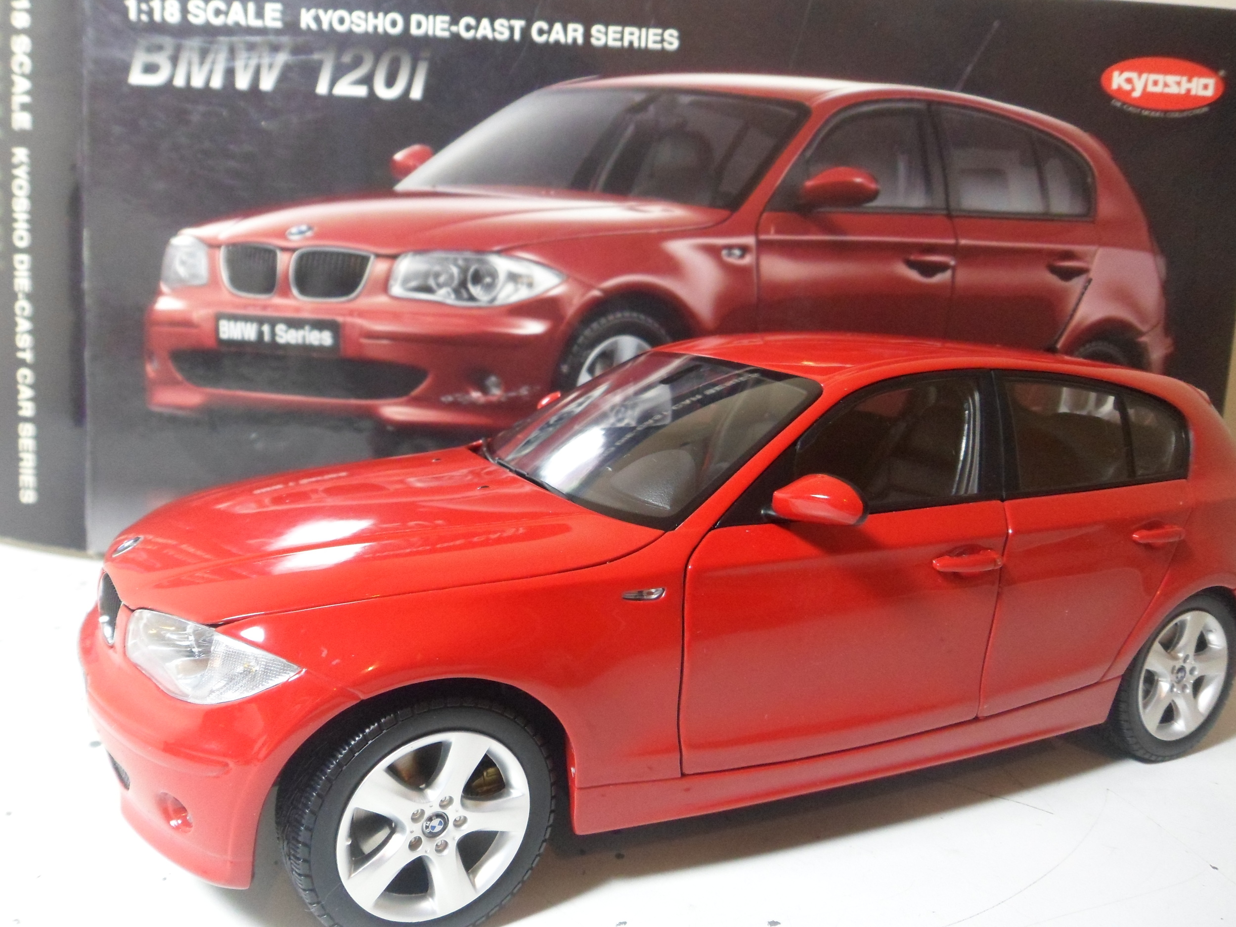BMW 120i By Kyosho 1:18 scale boxed — CS-DIECAST-TUNING BMW 120i By Kyosho 1:18 scale boxed — CS-DIECAST-TUNING